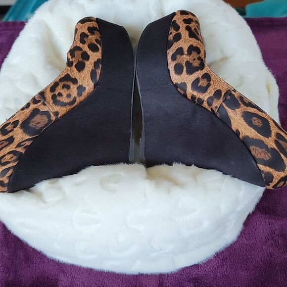 Heels by Brash - Picture 3 of 5